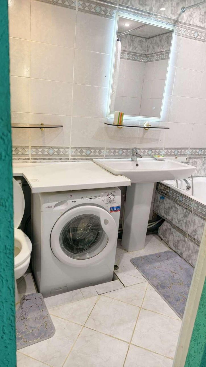 3-комн квартира Георгия Димитрова улица, 94