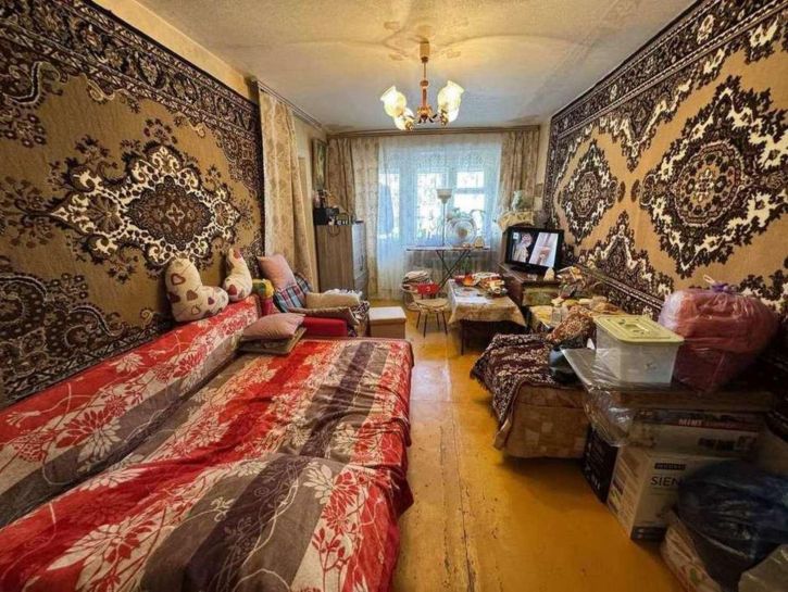 3-комн квартира 12-й квартал, 5