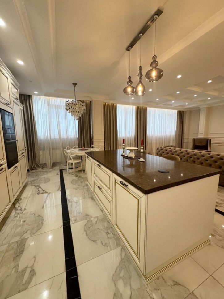 2-комн квартира Чкалова улица, 72