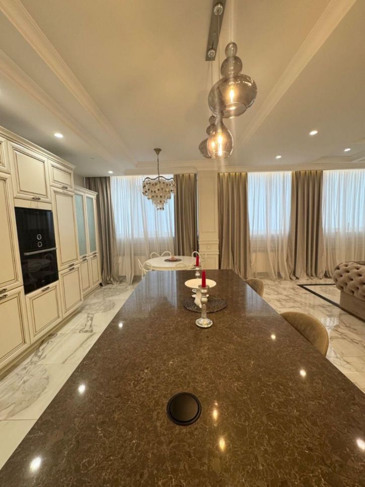 2-комн квартира Чкалова улица, 72