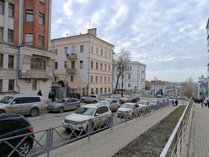 5-комн квартира Ленинградская улица, 21