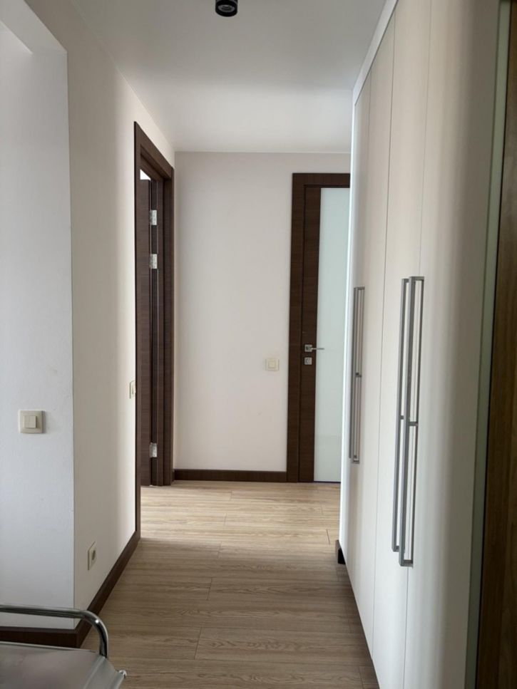 2-комн квартира Николая Баженова улица, 5