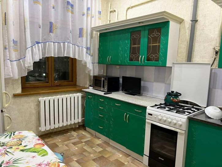 2-комн квартира Запорожская улица, 11