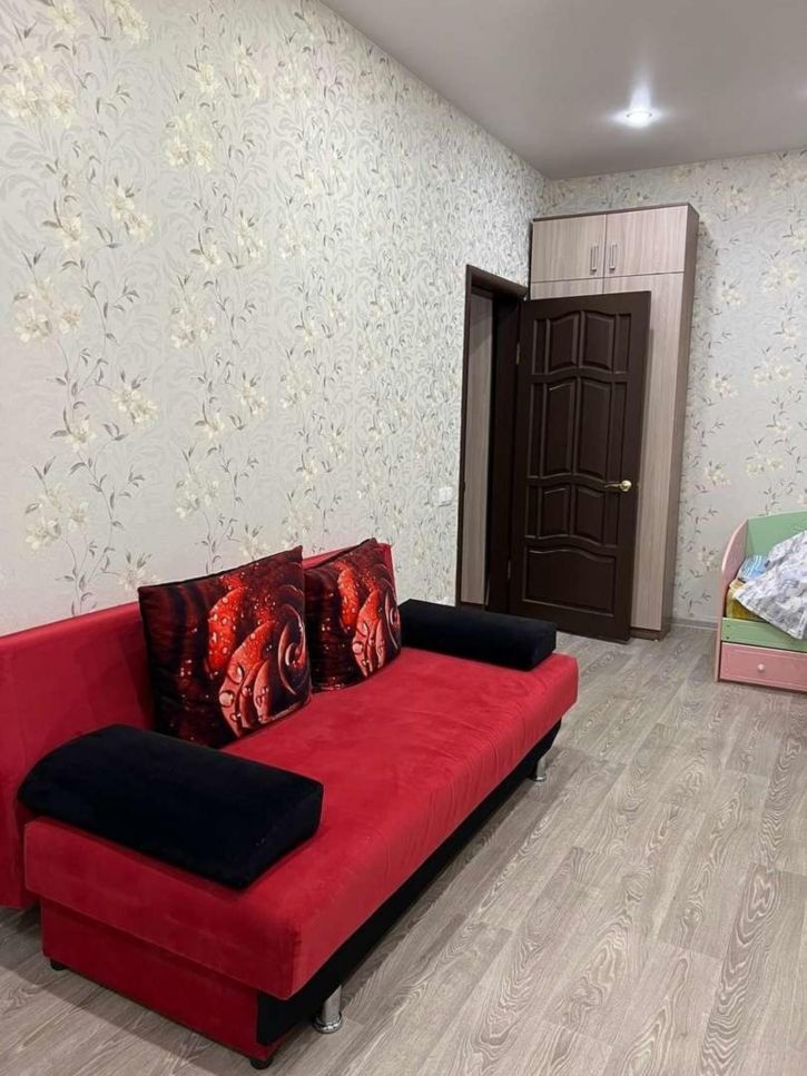 2-комн квартира Запорожская улица, 11