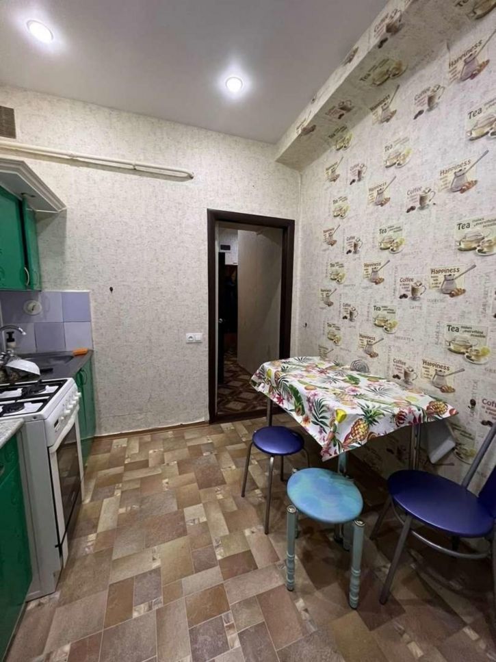 2-комн квартира Запорожская улица, 11