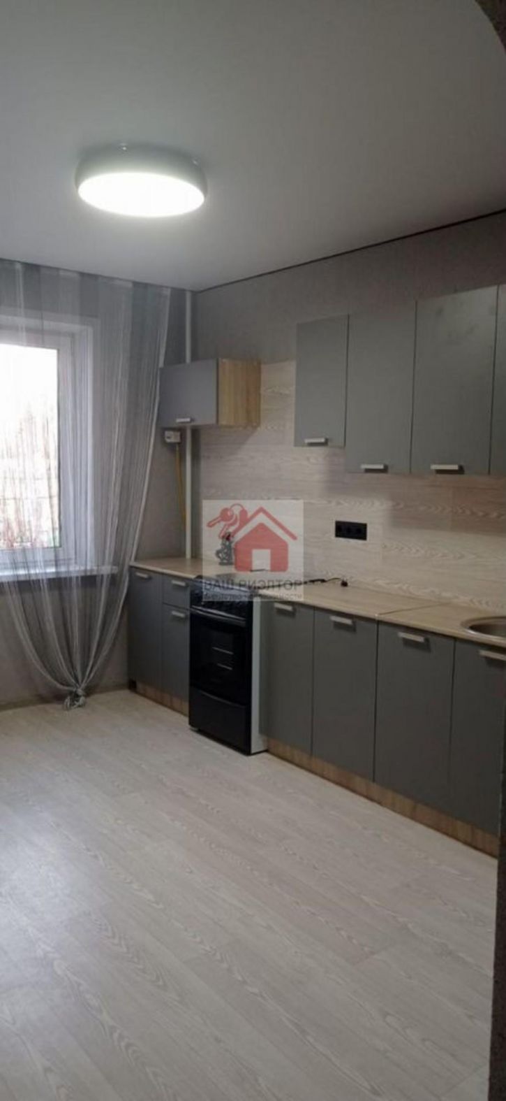 3-комн квартира Кирова проспект, 425