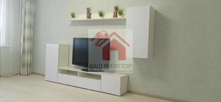 3-комн квартира Кирова проспект, 425