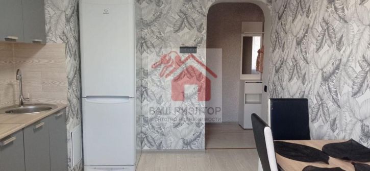 3-комн квартира Кирова проспект, 425