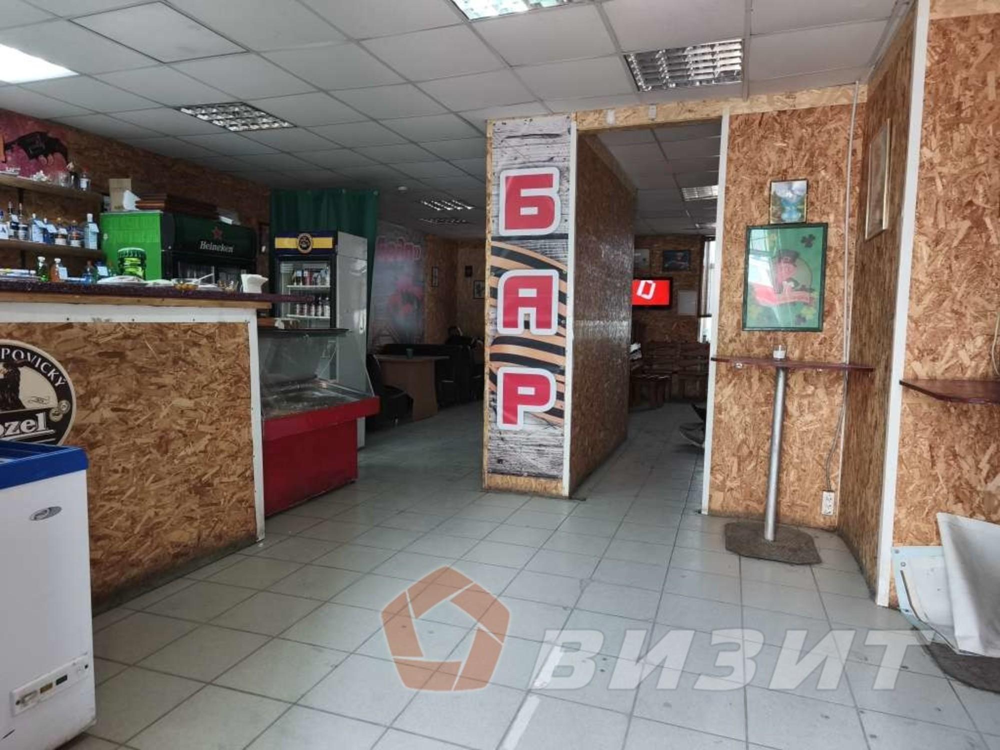 Сдать торговое помещение за 60 000 рублей на Победы улица, 141