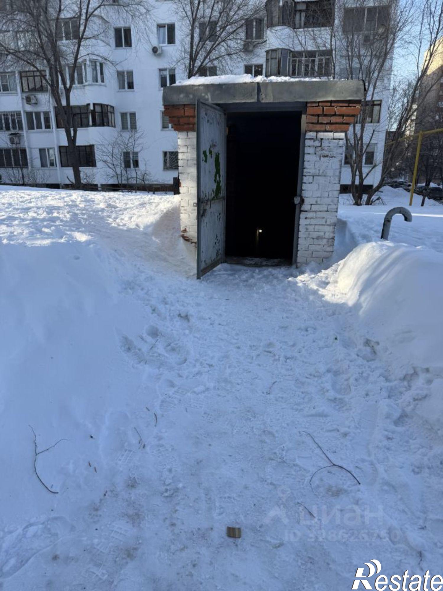 Купить гараж, место в паркинге за 210 000 рублей на улица Советской Армии, 109