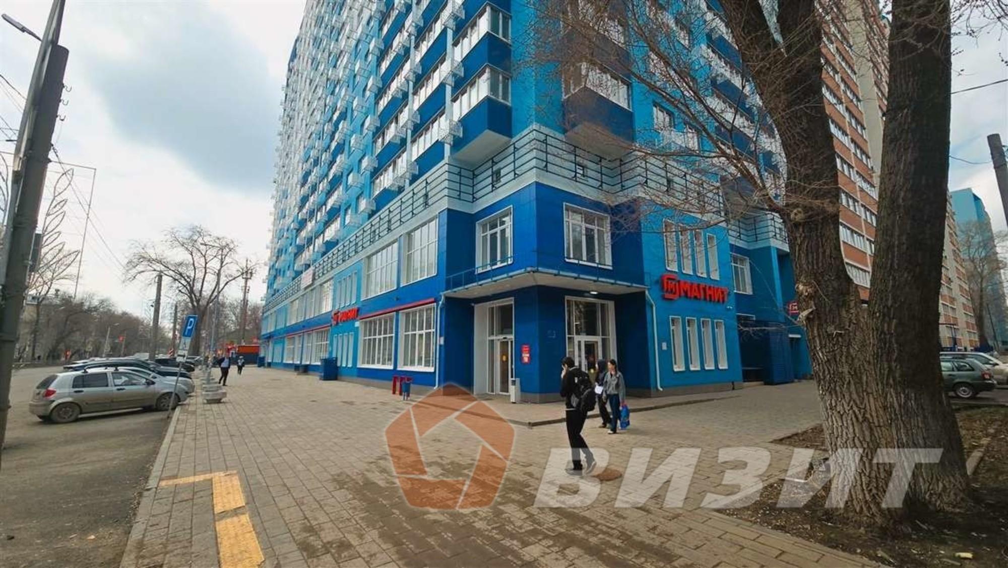 Купить торговое помещение за 14 070 000 рублей на Металлургов проспект, 29