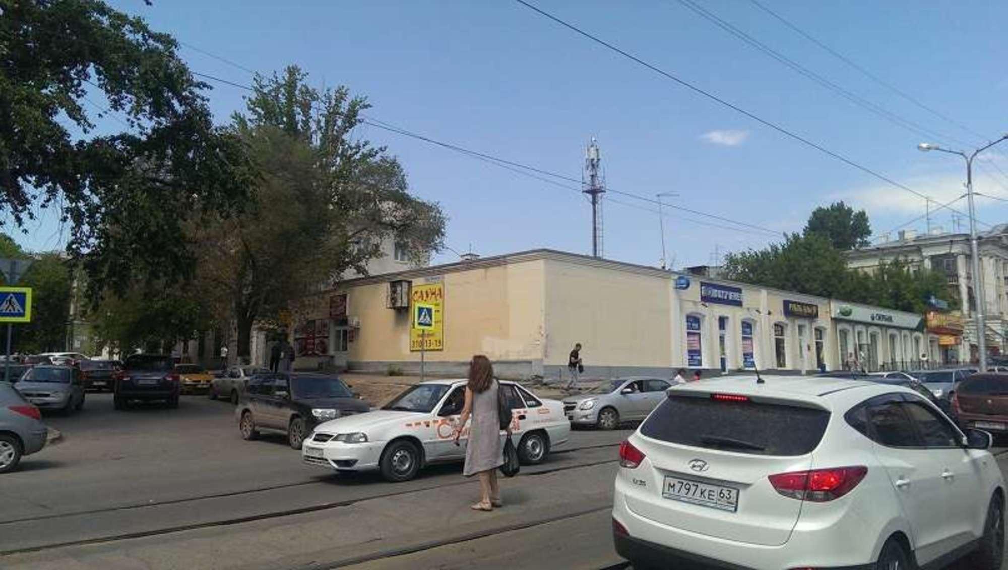 Сдать торговое помещение за 65 000 рублей на Репина переулок, 4