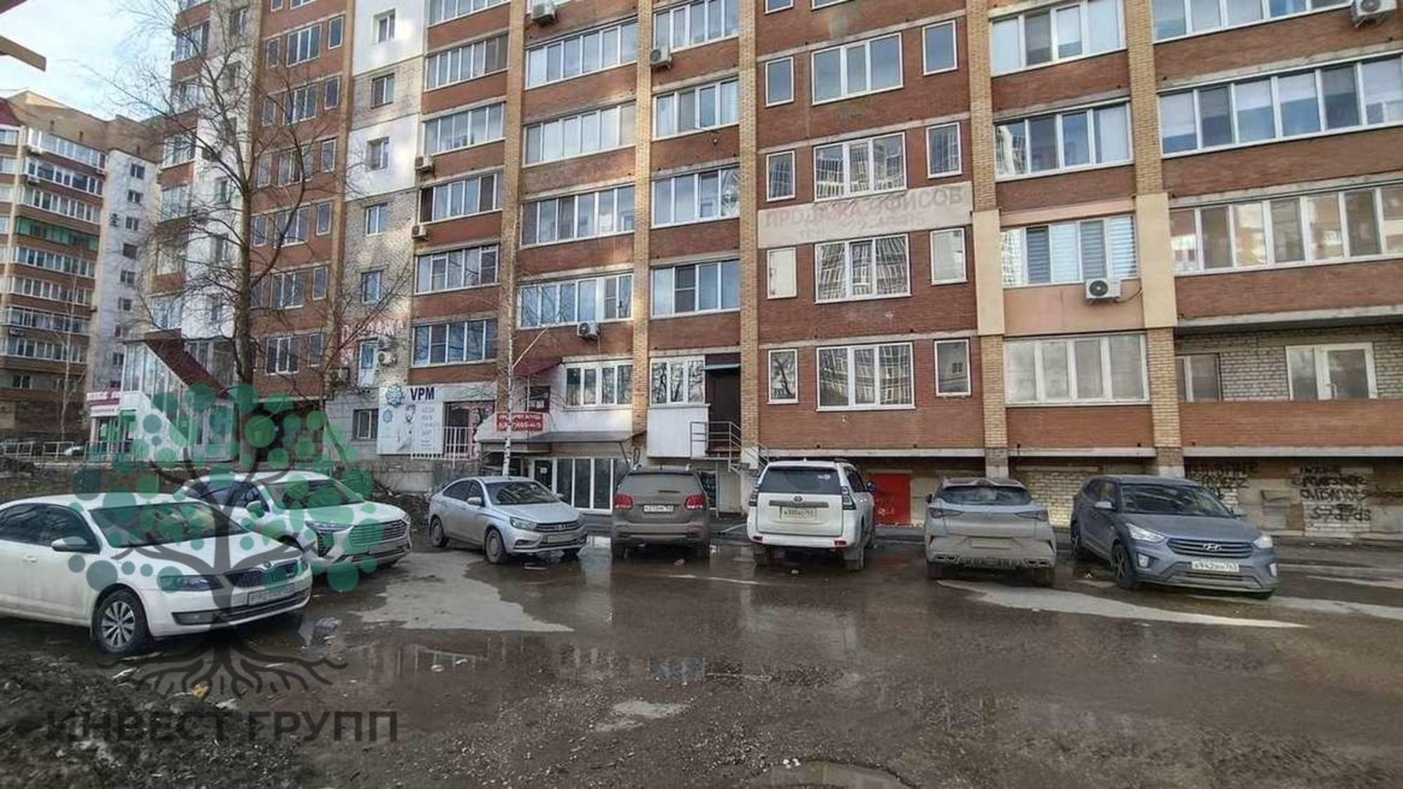 Сдать торговое помещение за 65 000 рублей на Советской Армии улица, 240кБ