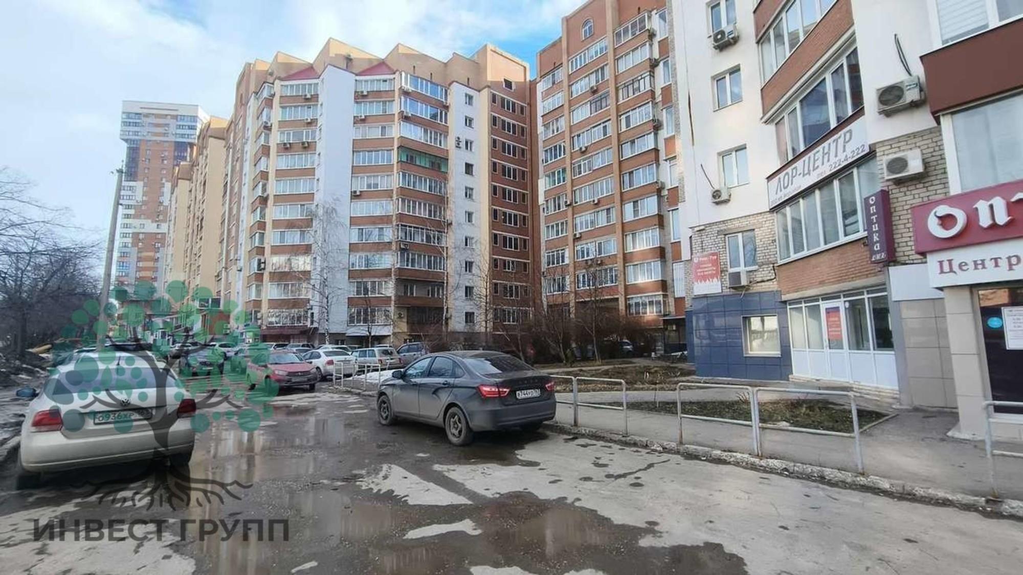Сдать торговое помещение за 65 000 рублей на Советской Армии улица, 240кБ