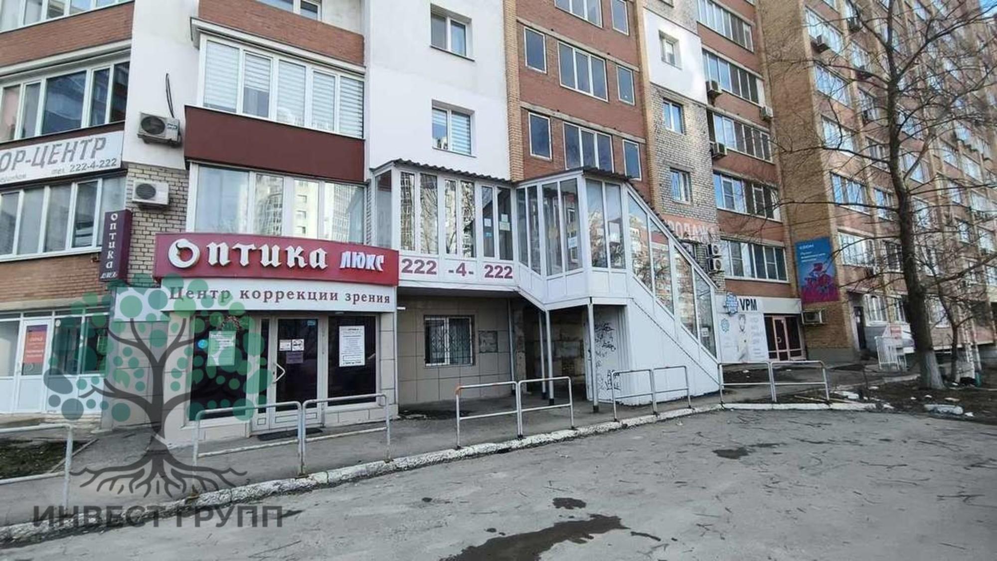 Сдать торговое помещение за 65 000 рублей на Советской Армии улица, 240кБ