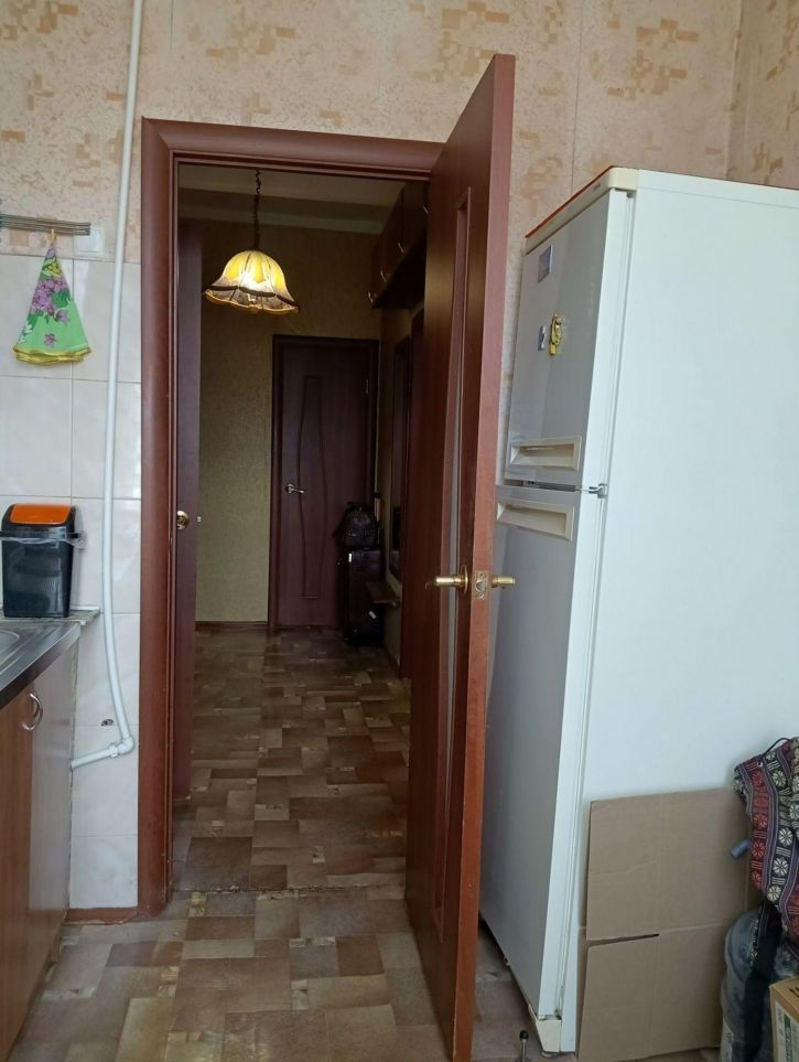 3-комн квартира Победы улица, 104