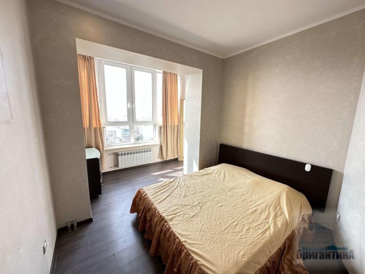 1-комн квартира Осипенко улица, 3