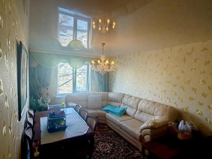3-комн квартира Крайняя улица, 11