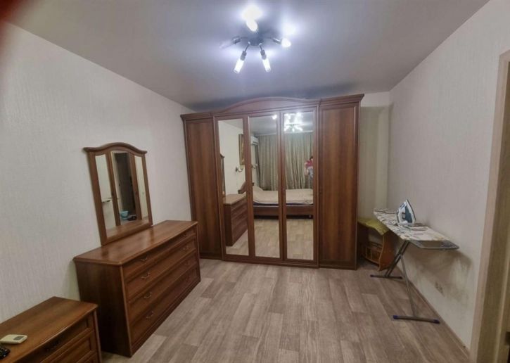 1-комн квартира Осипенко улица, 142