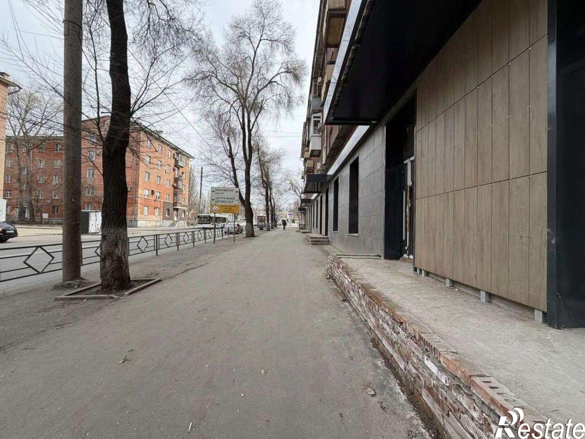 Купить торговое помещение за 22 382 300 рублей на проспект Масленникова, 47