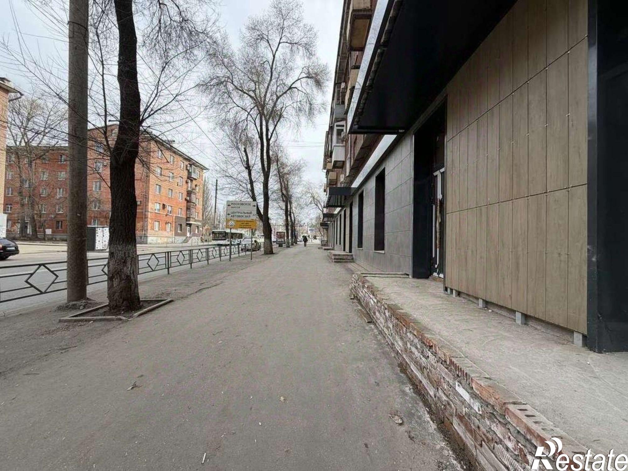 Купить торговое помещение за 22 382 300 рублей на проспект Масленникова, 47