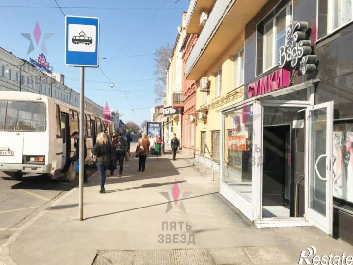 Торговое помещение Ленинградская улица, 42,  д. 42