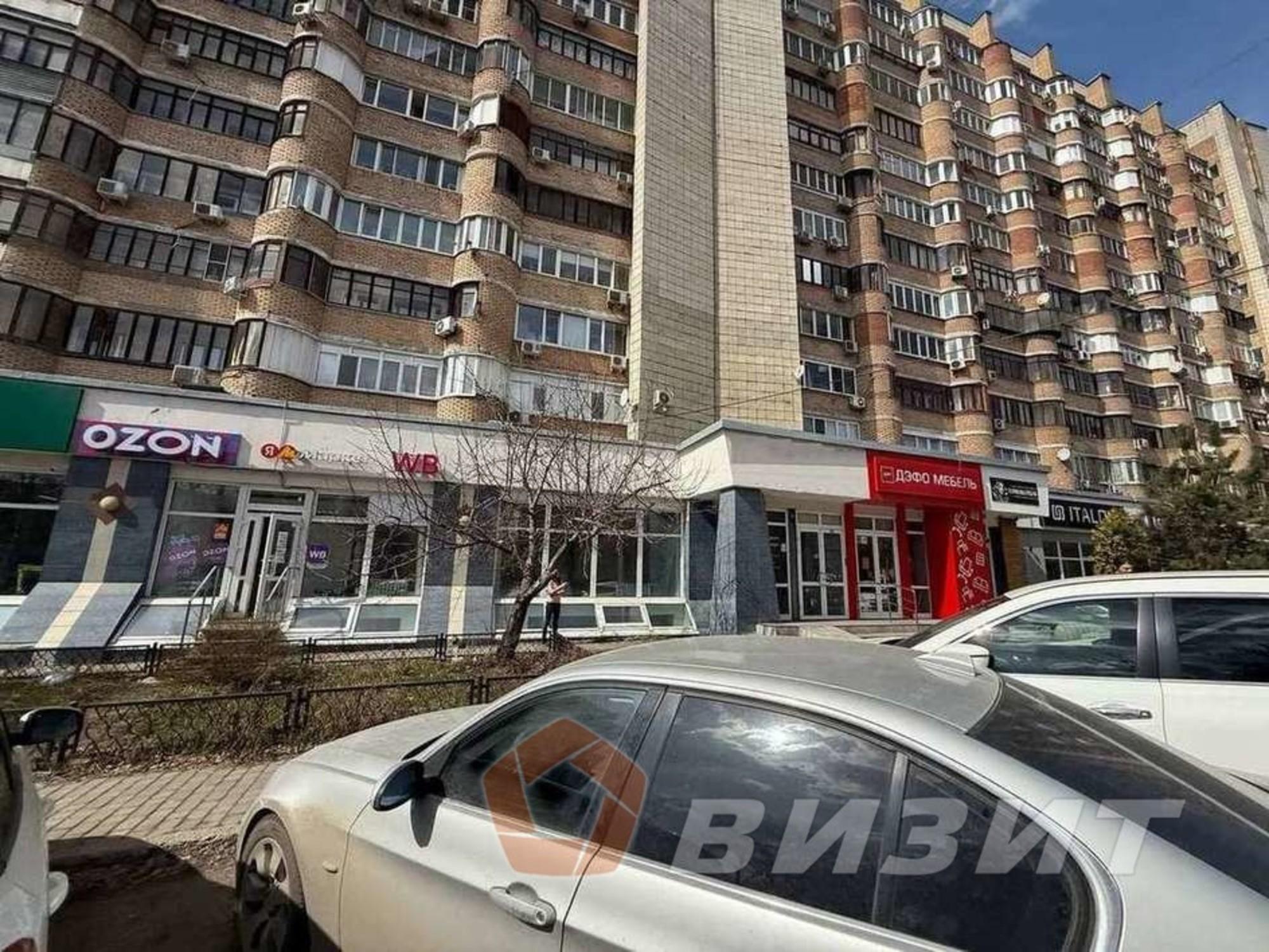 Купить торговое помещение за 25 000 000 рублей на Агибалова улица, 68