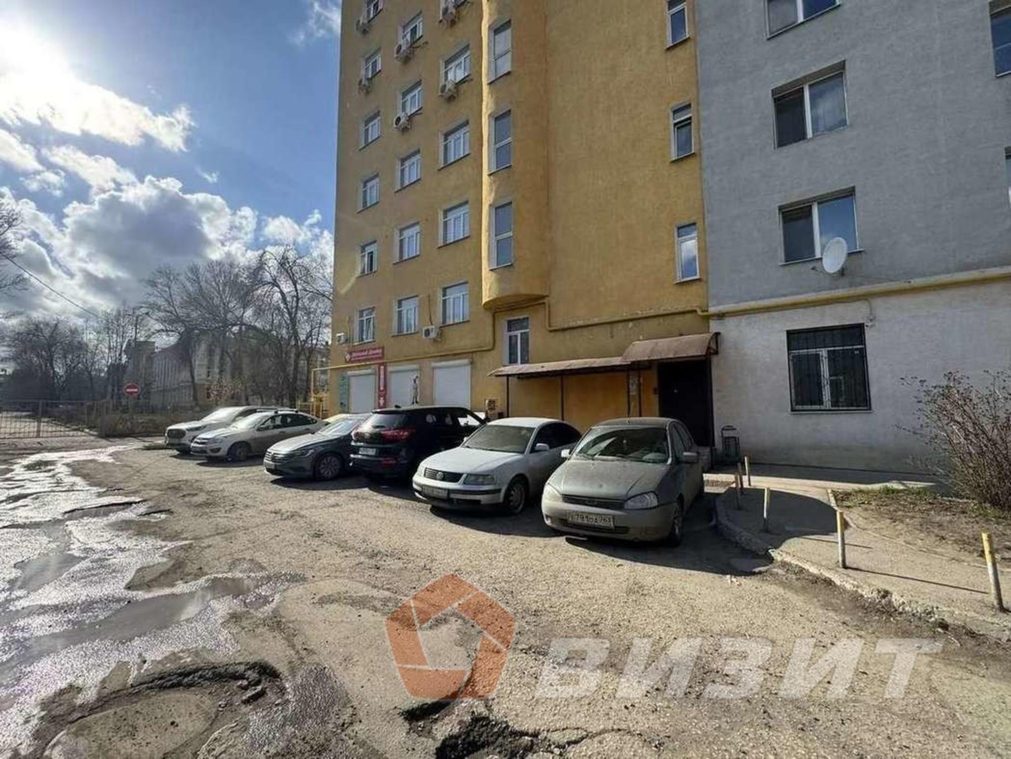 Сдать офис, помещение под офис за 140 000 рублей на Калинина улица, 34б