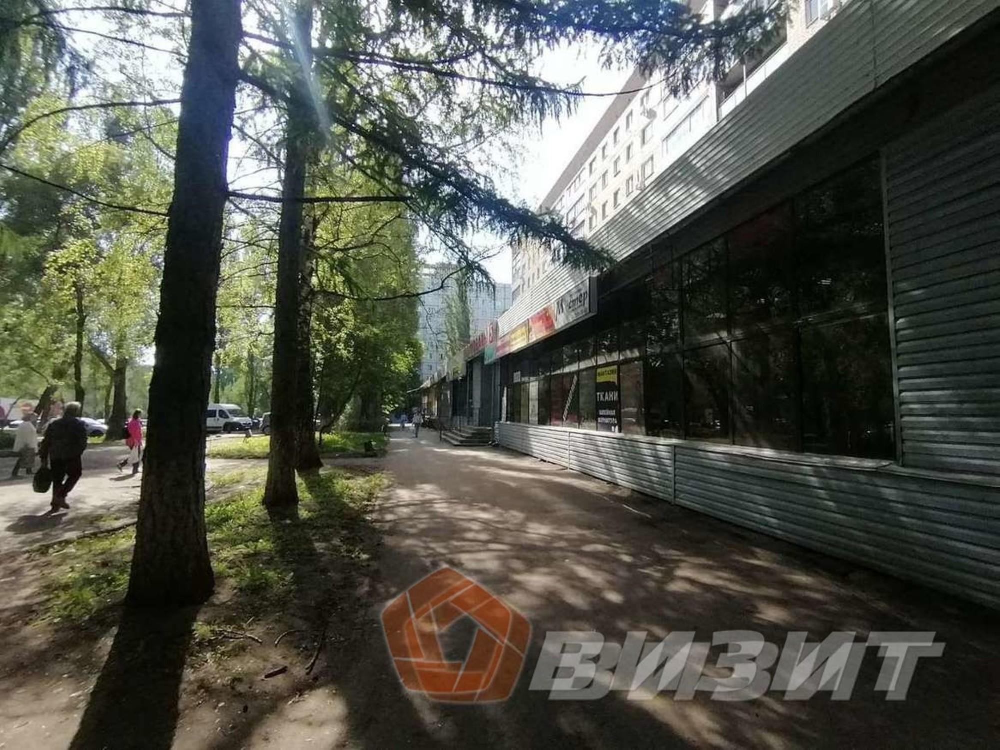 Купить торговое помещение за 85 000 000 рублей на Кирова проспект, 210