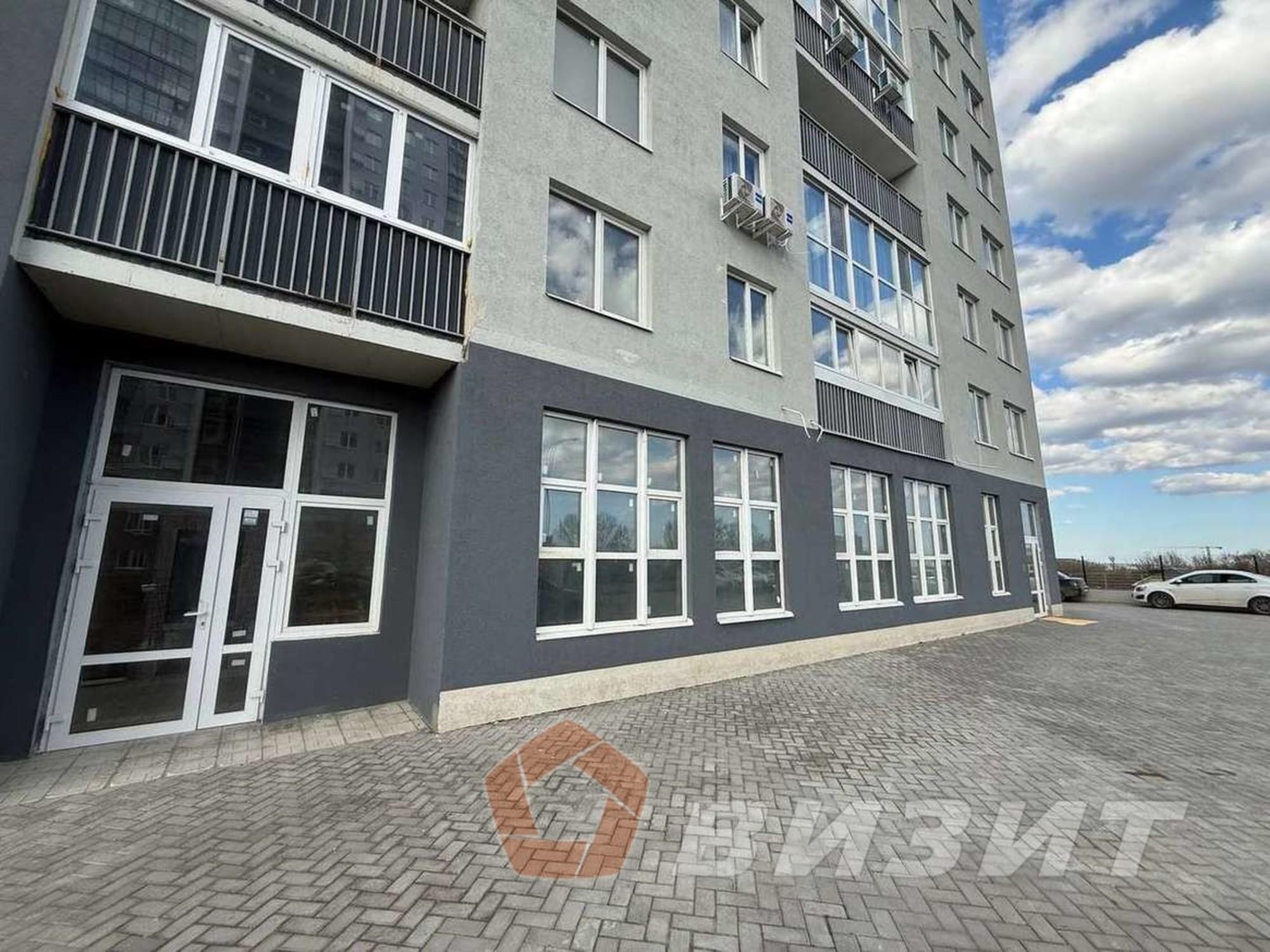 Сдать торговое помещение за 204 000 рублей на Советской Армии улица, 91