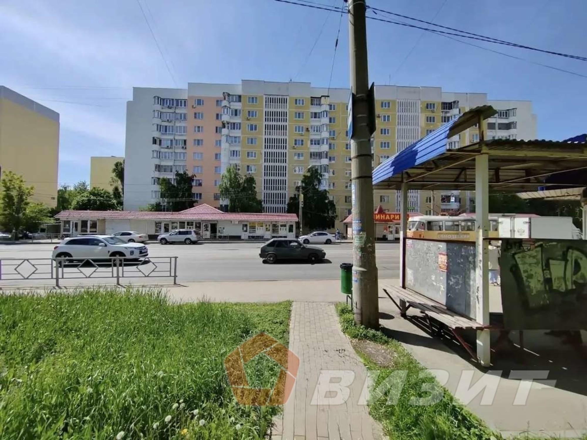 Сдать торговое помещение за 70 000 рублей на Урицкого улица, 30