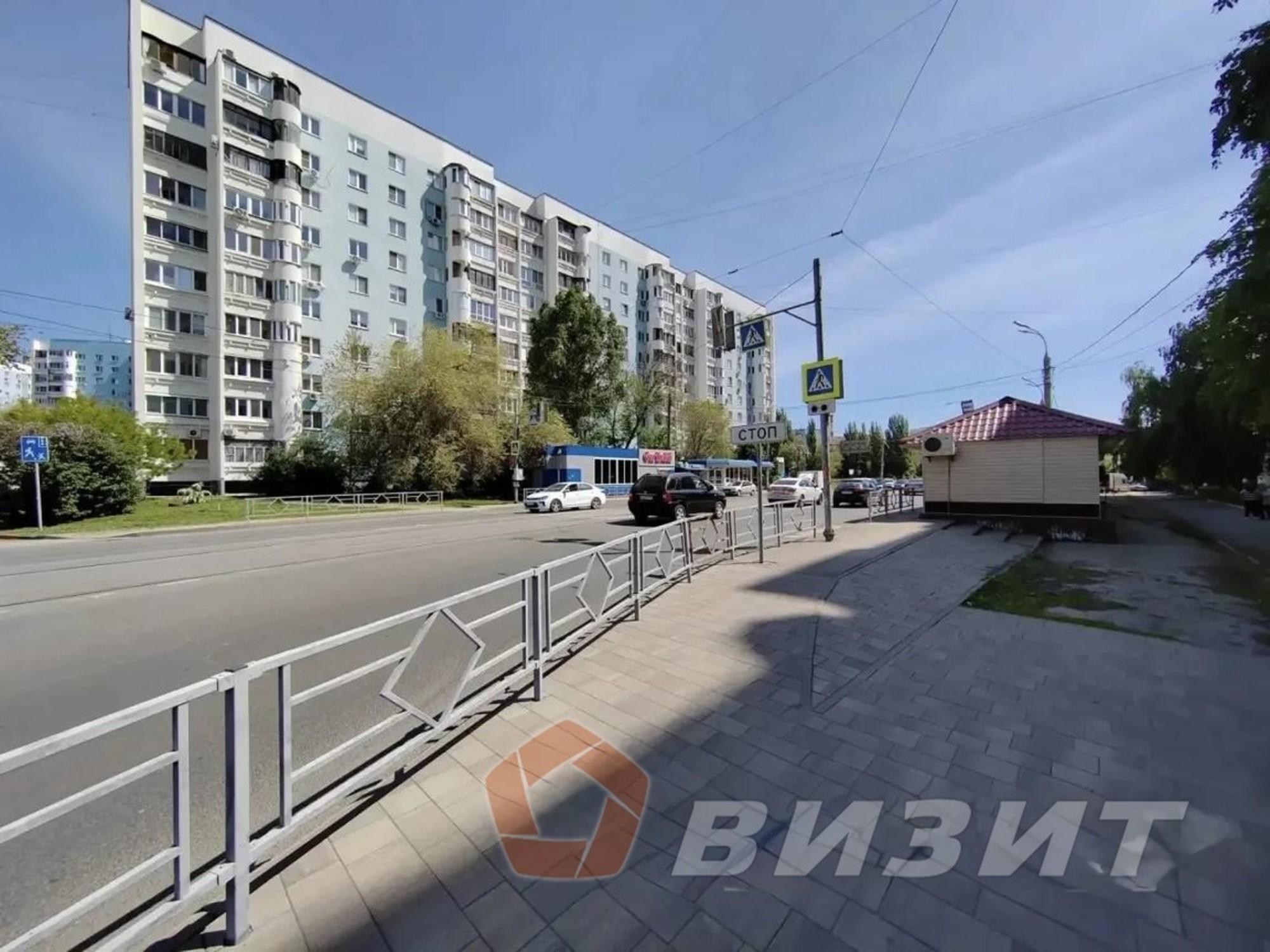 Сдать торговое помещение за 70 000 рублей на Урицкого улица, 30