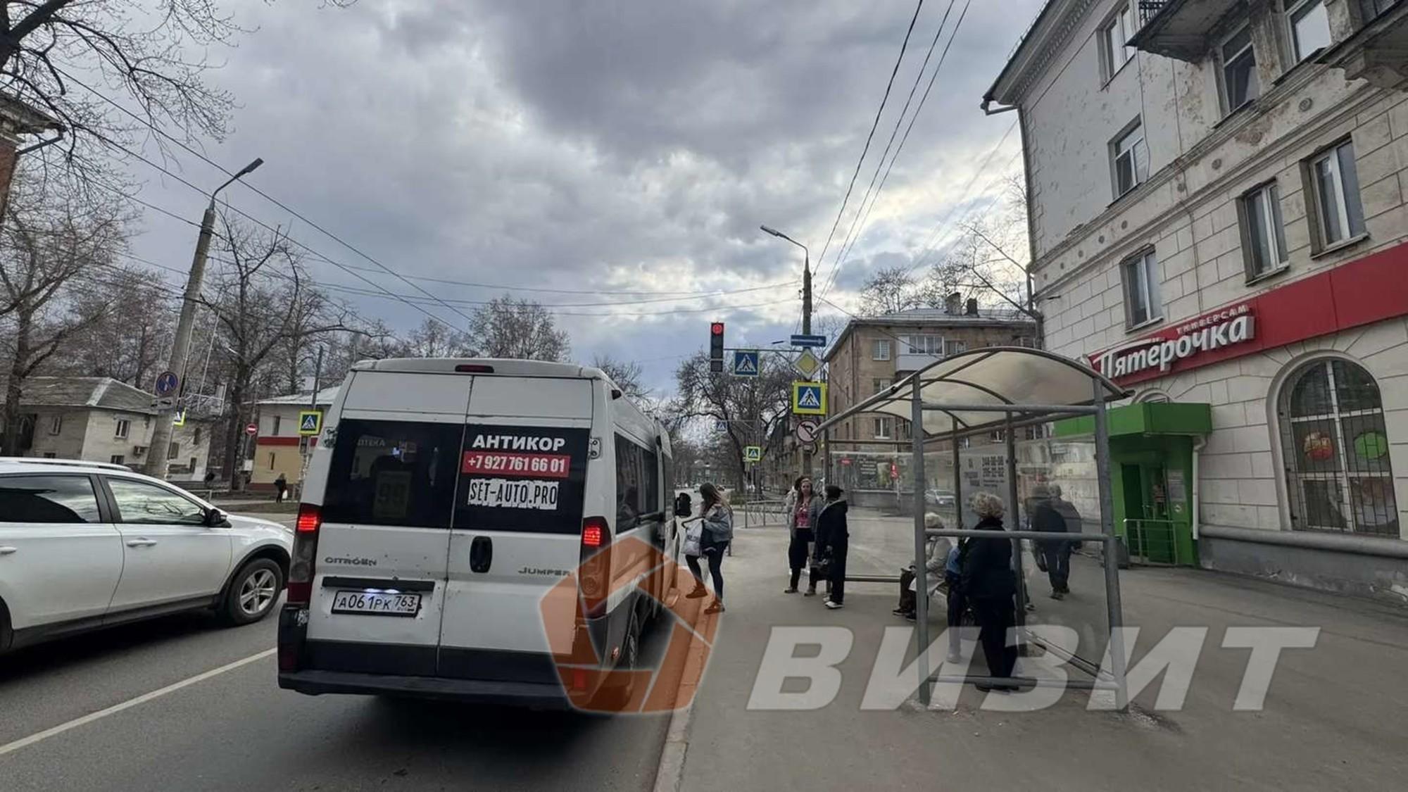 Купить торговое помещение за 5 400 000 рублей на Металлургов проспект, 6