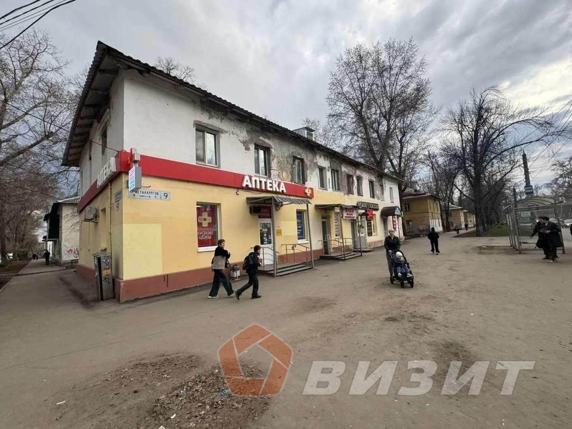 Купить торговое помещение за 5 400 000 рублей на Металлургов проспект, 6