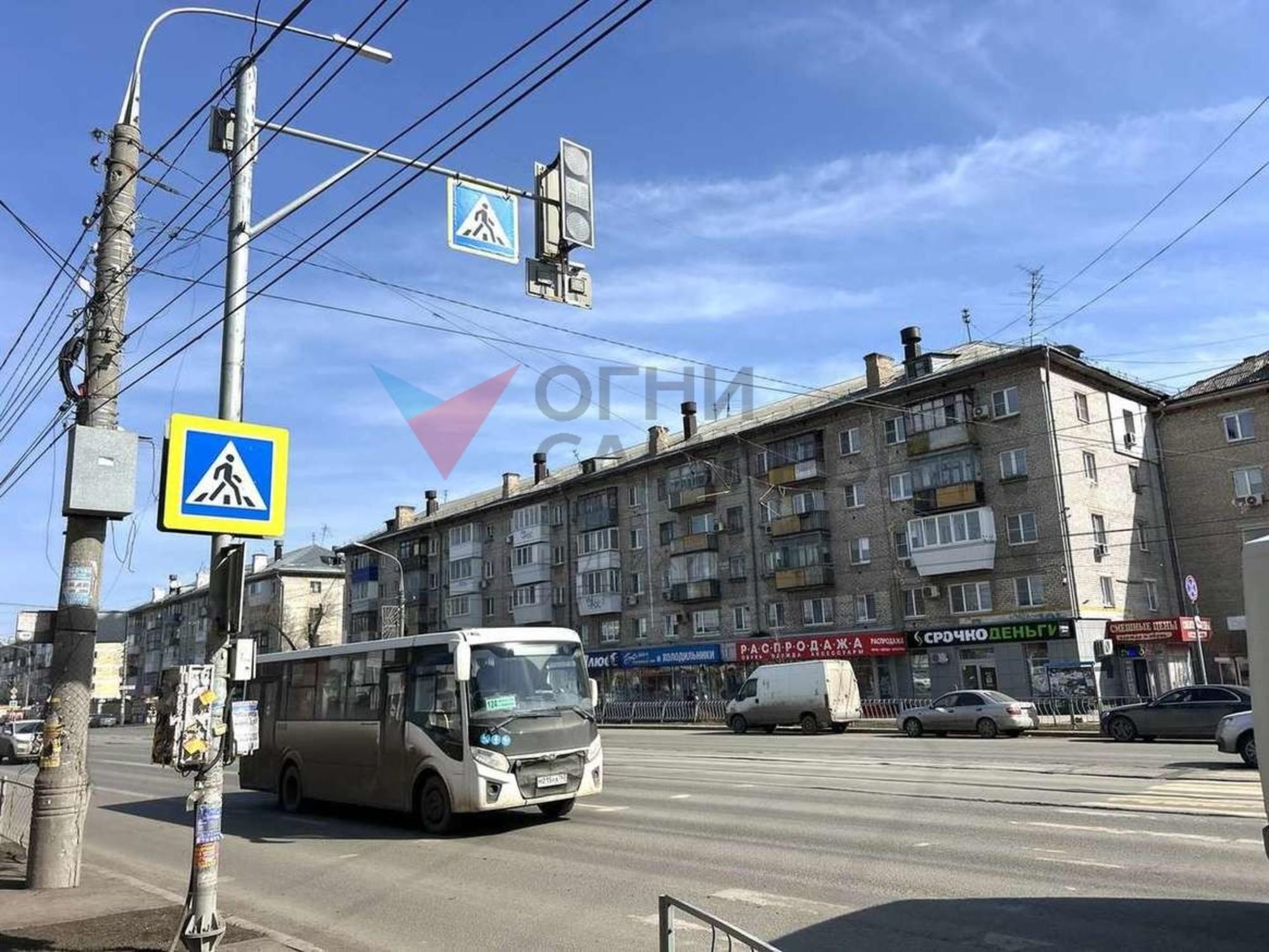 Купить торговое помещение за 12 100 000 рублей на Победы улица, 130