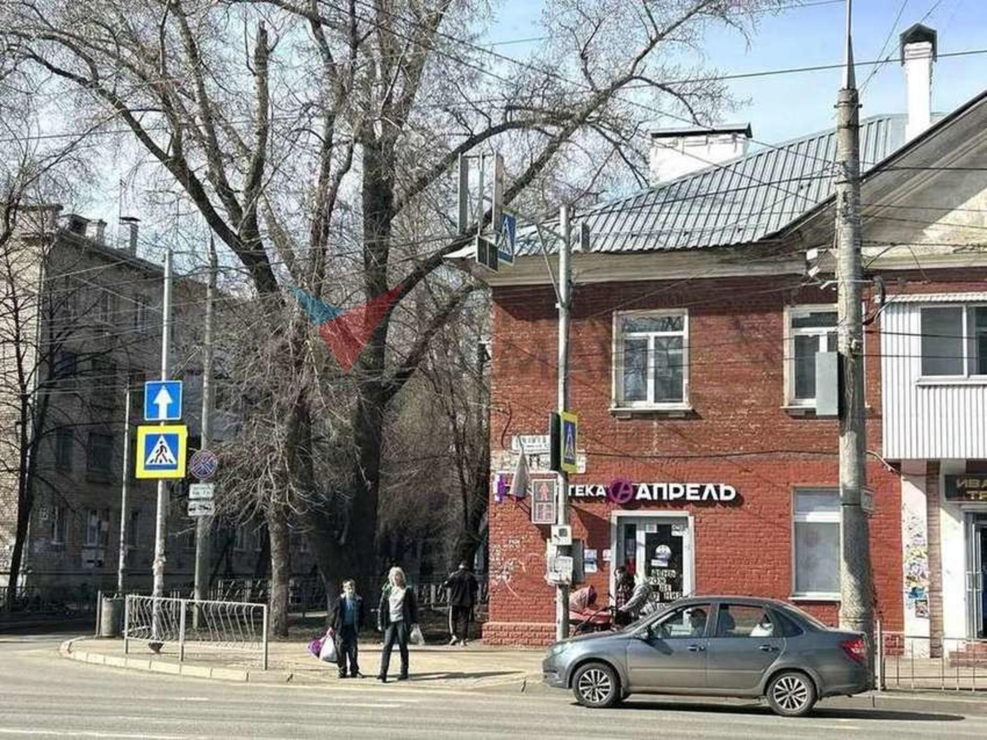 Купить торговое помещение за 12 100 000 рублей на Победы улица, 130