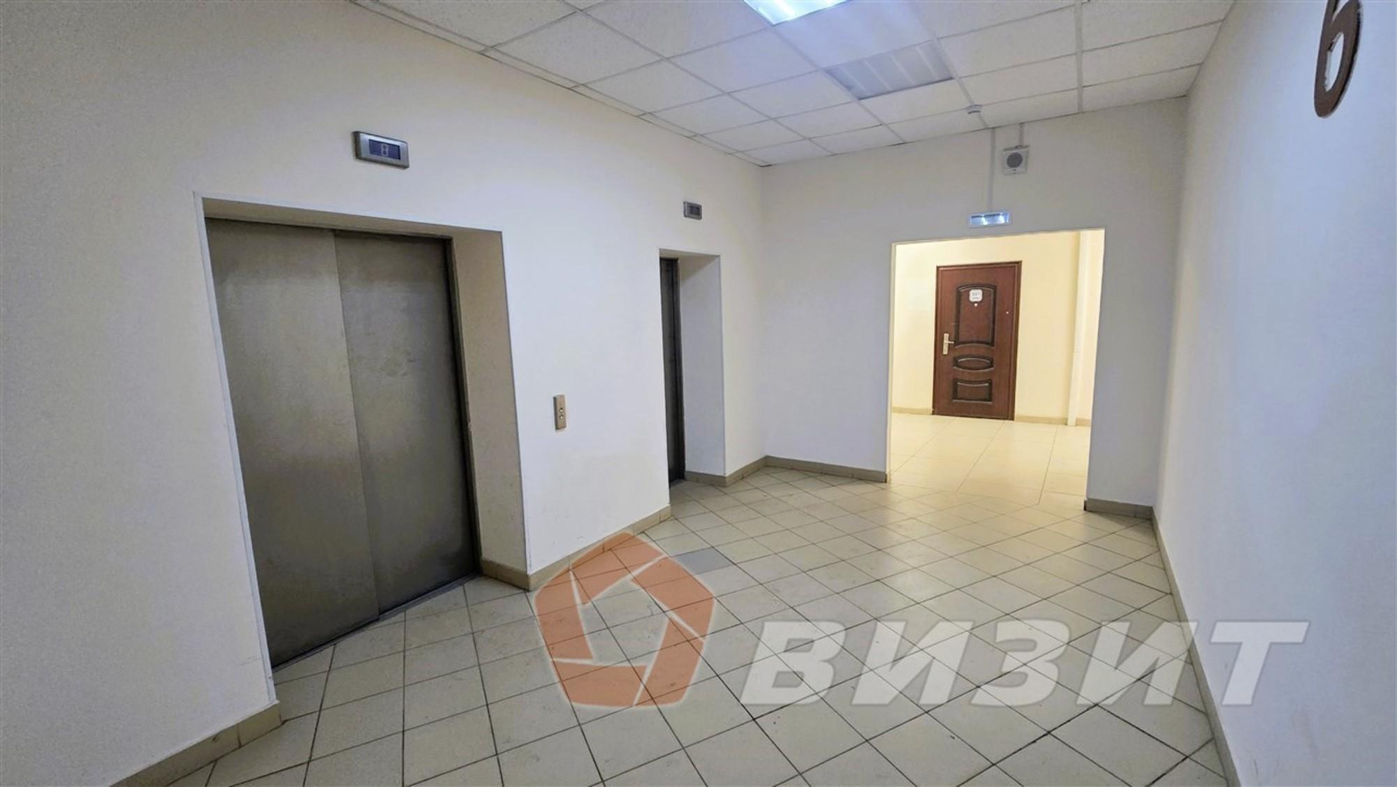Купить офис, помещение под офис за 4 400 000 рублей на Аэродромная улица, 45