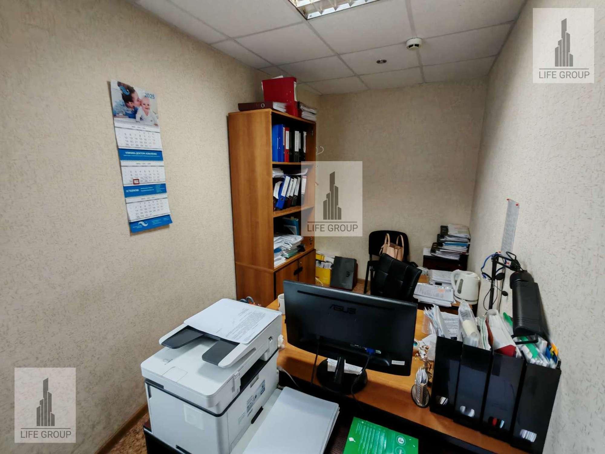 Сдать офис, помещение под офис за 137 000 рублей на Садовая улица, 278