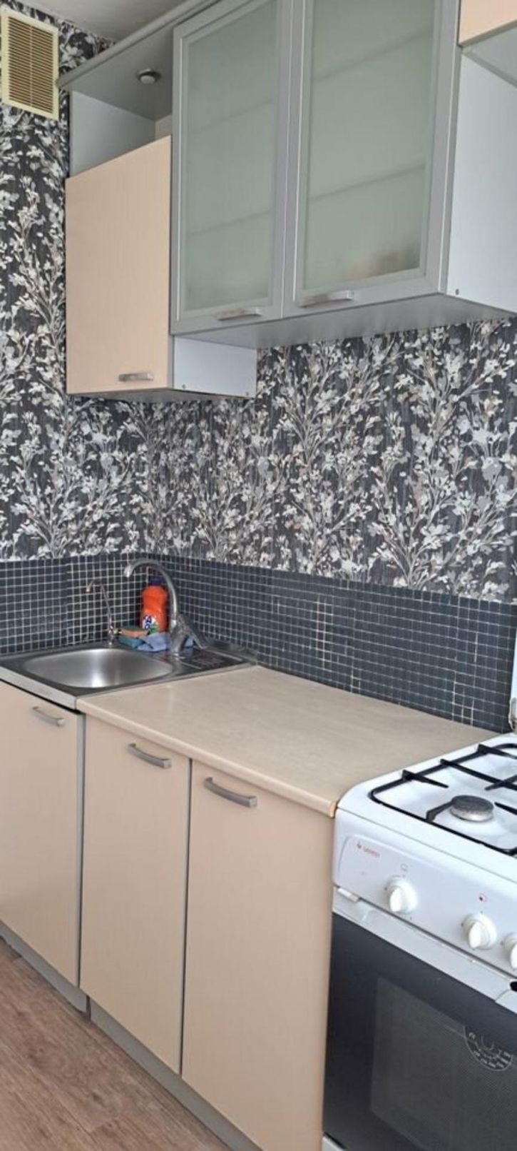 2-комн квартира Белорусская улица, 93