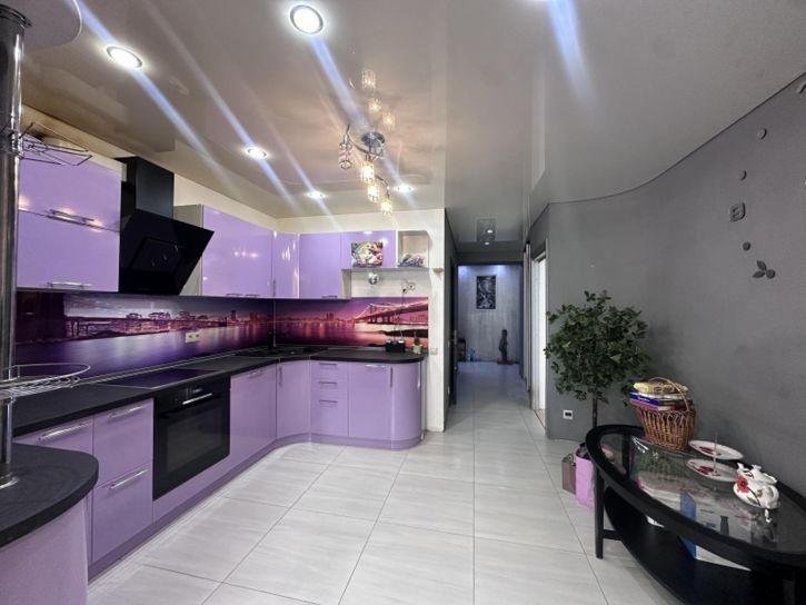 2-комн квартира Гая улица, 27Б