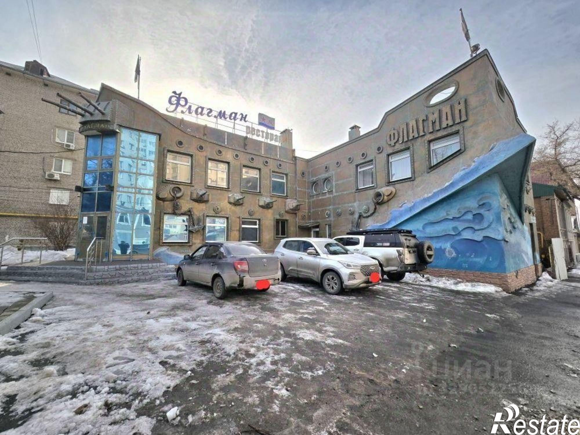 Купить ОСЗ, отдельно стоящее здание за 45 000 100 рублей на улица Братьев Коростелёвых, 15