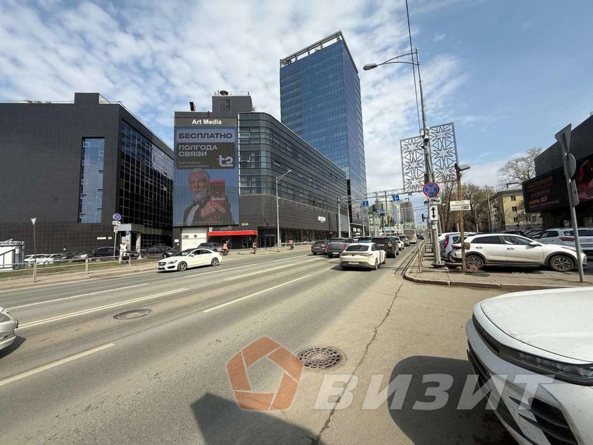 Купить торговое помещение за 193 000 000 рублей на Коммунистическая улица, 90/2