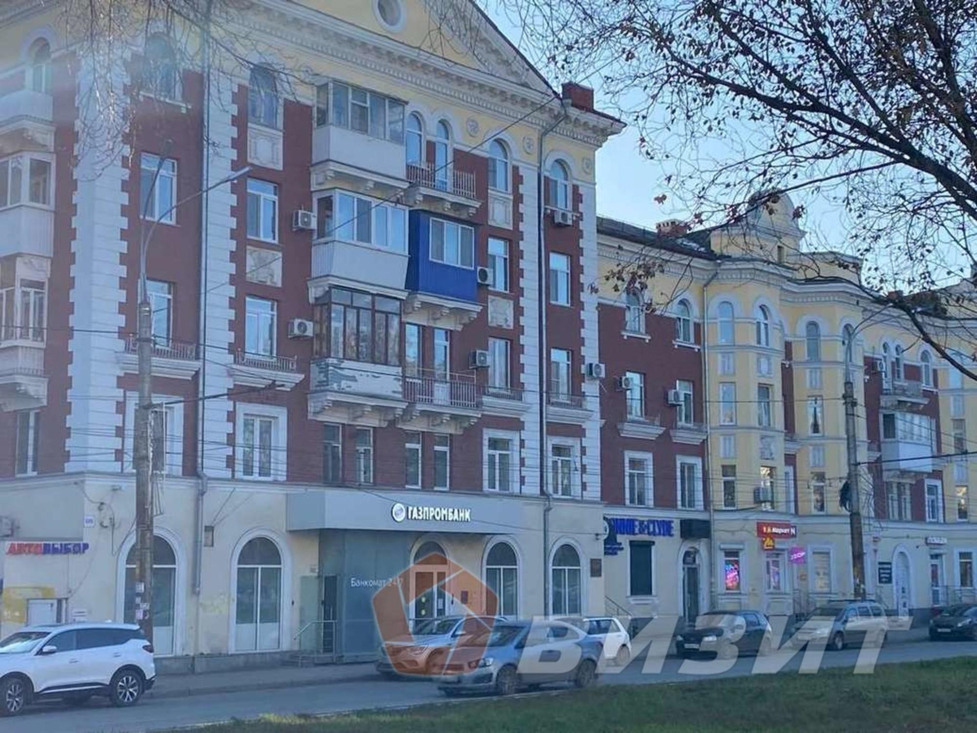 Купить торговое помещение за 31 000 000 рублей на Победы улица, 105