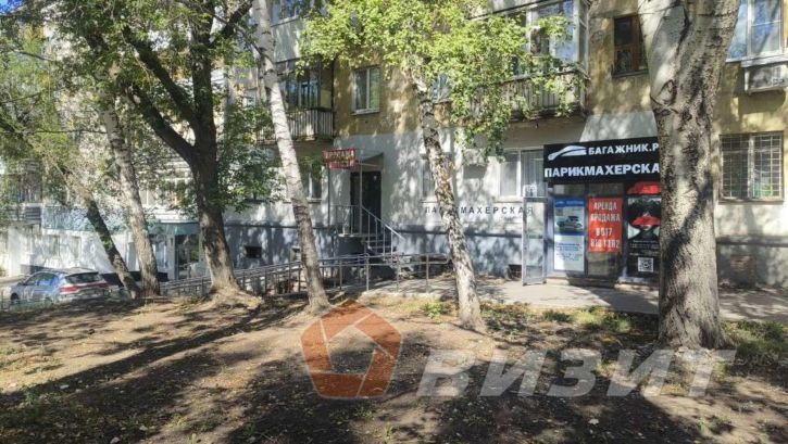 Торговое помещение Советской Армии улица, 223
