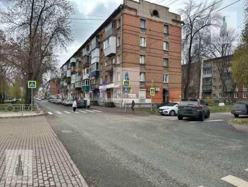 Продажа помещения Металлургов проспект, 92