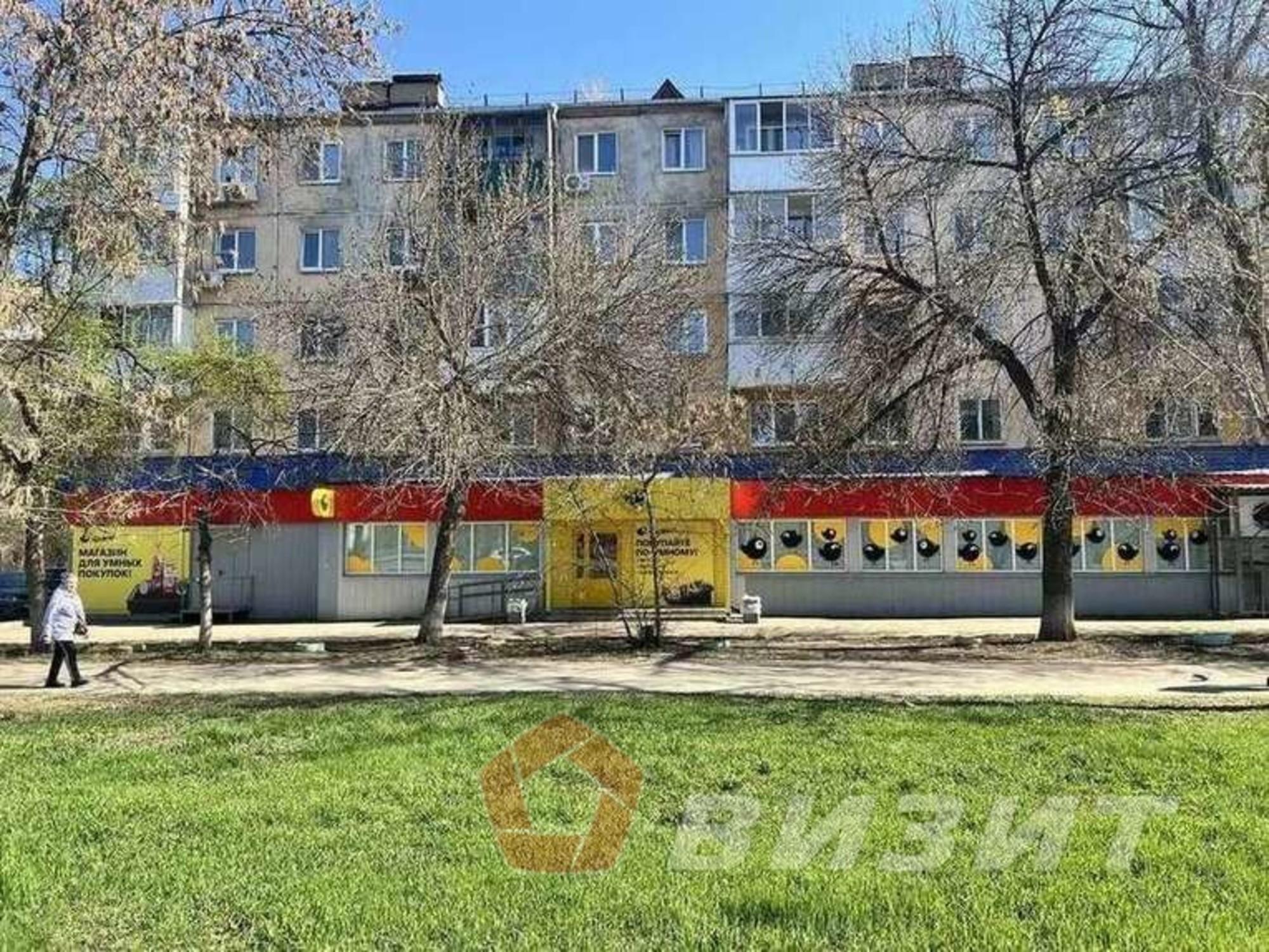 Купить торговое помещение за 51 000 000 рублей на Советской Армии улица, 167