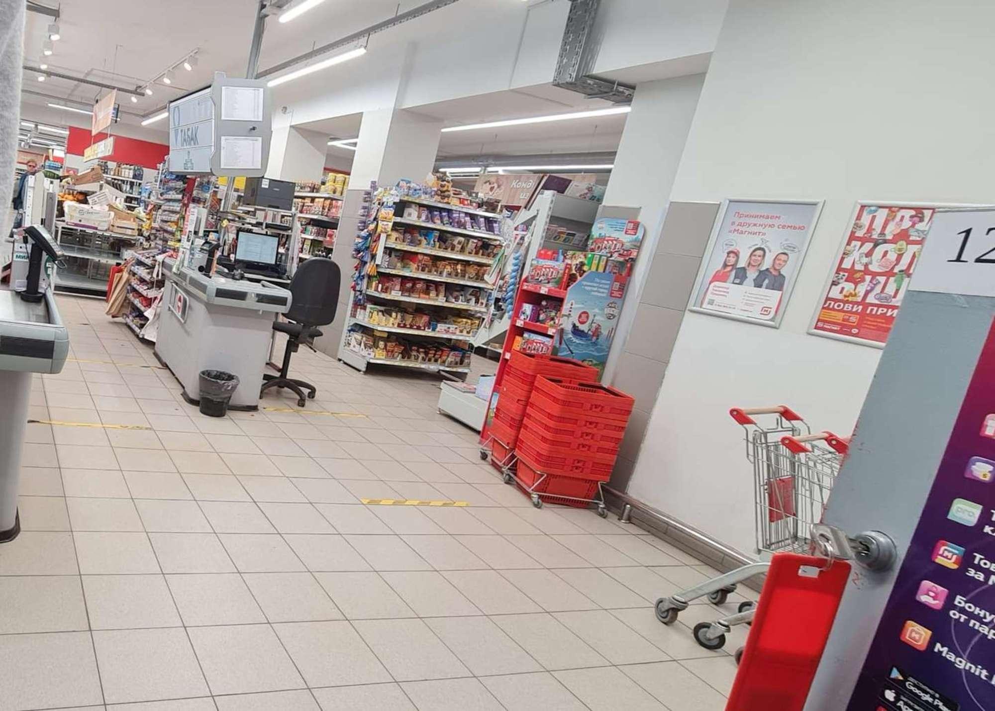 Сдать торговое помещение за 120 000 рублей на Кирова проспект, 237