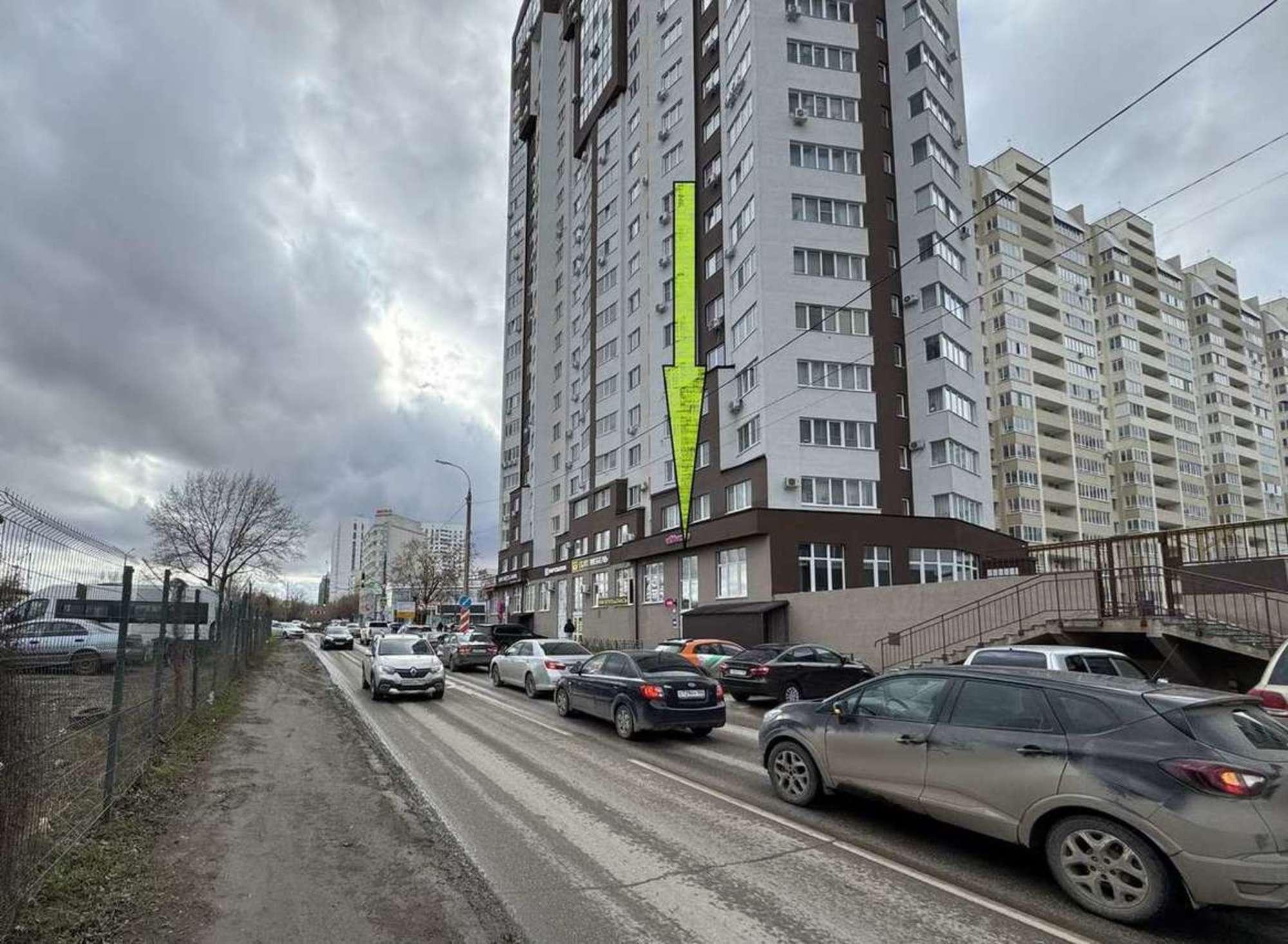Сдать торговое помещение за 95 000 рублей на Карла Маркса проспект, 242