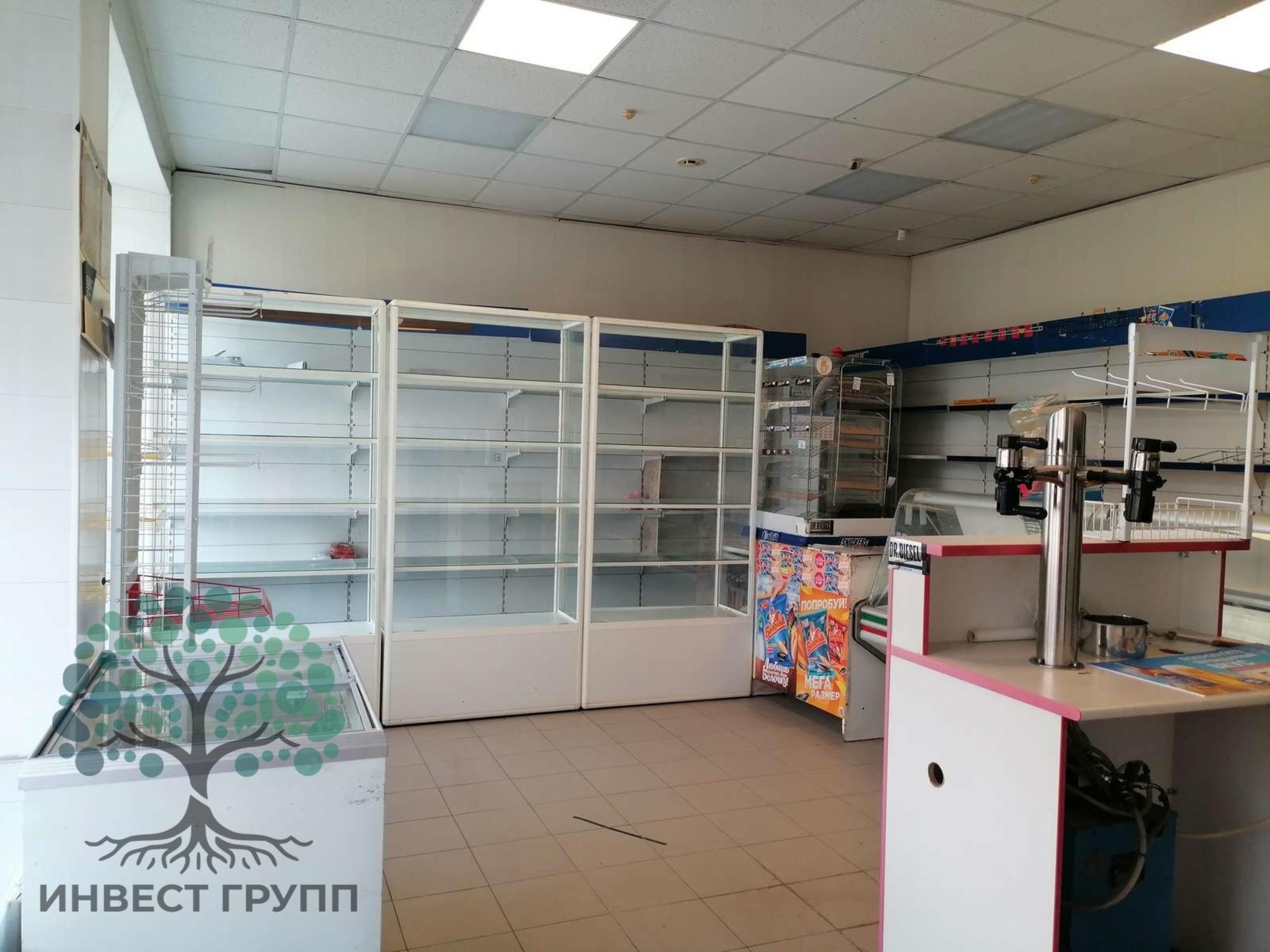 Купить торговое помещение за 8 000 000 рублей на 3-й год Пятилетки улица, 131