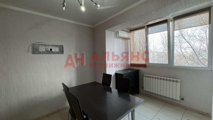 4-комн квартира Аэропорт 2 улица